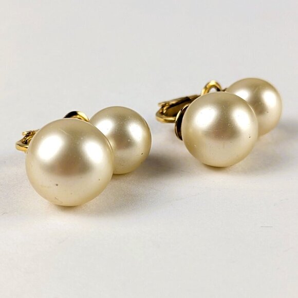 Vintage Trifari Double Pearl Gold-Tone Clip-Ons - Picture 2 of 5